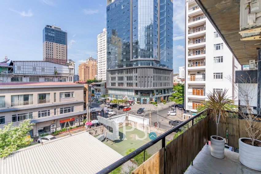 Renovated 3 Bedroom Apartment For Rent - BKK1, Phnom Penh