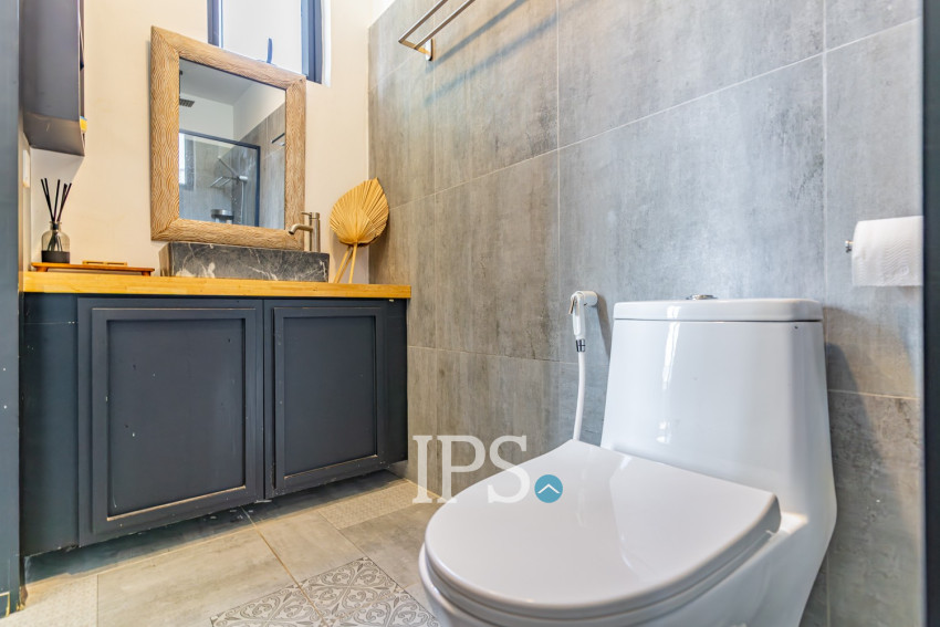 Renovated 3 Bedroom Apartment For Rent - BKK1, Phnom Penh