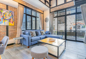 Renovated 3 Bedroom Apartment For Rent - BKK1, Phnom Penh thumbnail