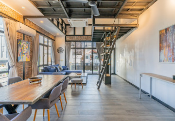 Renovated 3 Bedroom Apartment For Rent - BKK1, Phnom Penh thumbnail