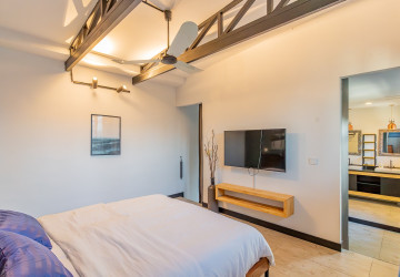 Renovated 3 Bedroom Apartment For Rent - BKK1, Phnom Penh thumbnail