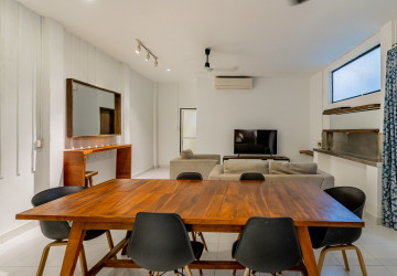 Renovated 2 Bedroom Apartment For Rent - Chakto Mukh, Phnom Penh thumbnail