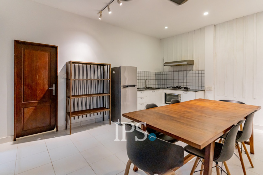Renovated 2 Bedroom Apartment For Rent - Chakto Mukh, Phnom Penh