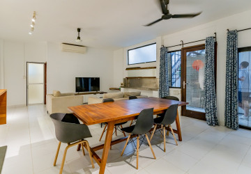 Renovated 2 Bedroom Apartment For Rent - Chakto Mukh, Phnom Penh thumbnail