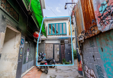 Renovated 2 Bedroom Apartment For Rent - Chakto Mukh, Phnom Penh thumbnail