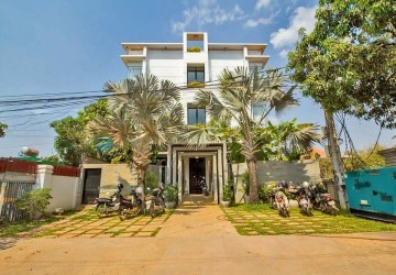 18 Room Hotel For Rent - Svay Dangkum, Siem Reap thumbnail