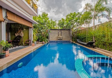 18 Room Hotel For Rent - Svay Dangkum, Siem Reap thumbnail