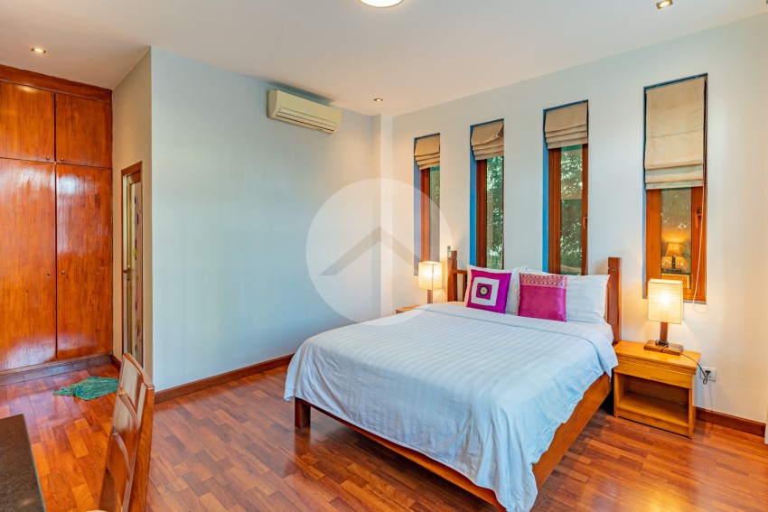 2 Bedroom Serviced Apartment For Rent - Toul Tum Poung 1, Phnom Penh