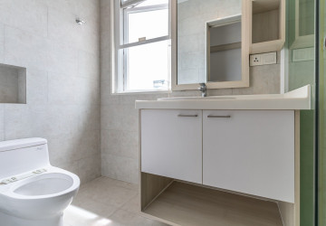 3 Bedroom Serviced Apartment For Rent -  BKK1, Phnom Penh thumbnail