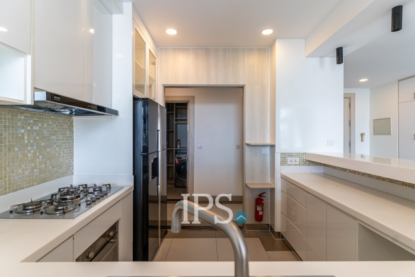 3 Bedroom Serviced Apartment For Rent -  BKK1, Phnom Penh