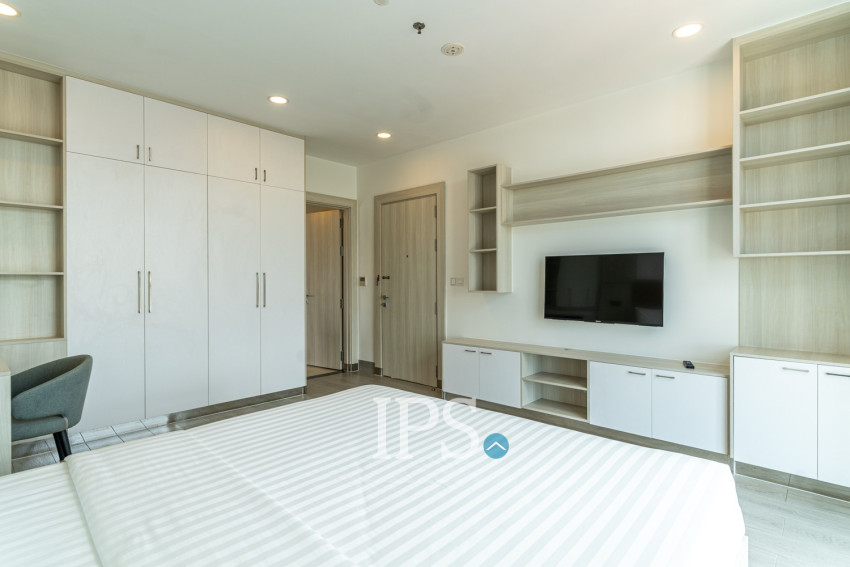 3 Bedroom Serviced Apartment For Rent -  BKK1, Phnom Penh