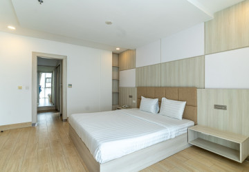 3 Bedroom Serviced Apartment For Rent -  BKK1, Phnom Penh thumbnail
