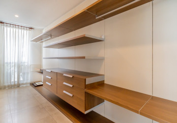 3 Bedroom Condo For Rent - Embassy Residences, Tonle Bassac, Phnom Penh thumbnail