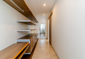 3 Bedroom Condo For Rent - Embassy Residences, Tonle Bassac, Phnom Penh thumbnail