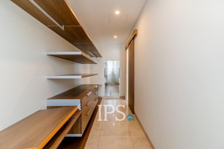 3 Bedroom Condo For Rent - Embassy Residences, Tonle Bassac, Phnom Penh