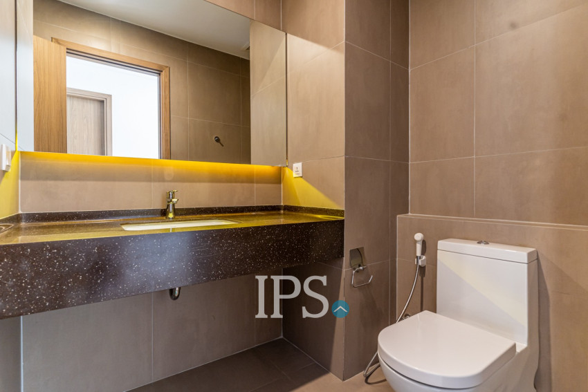 3 Bedroom Condo For Rent - Embassy Residences, Tonle Bassac, Phnom Penh