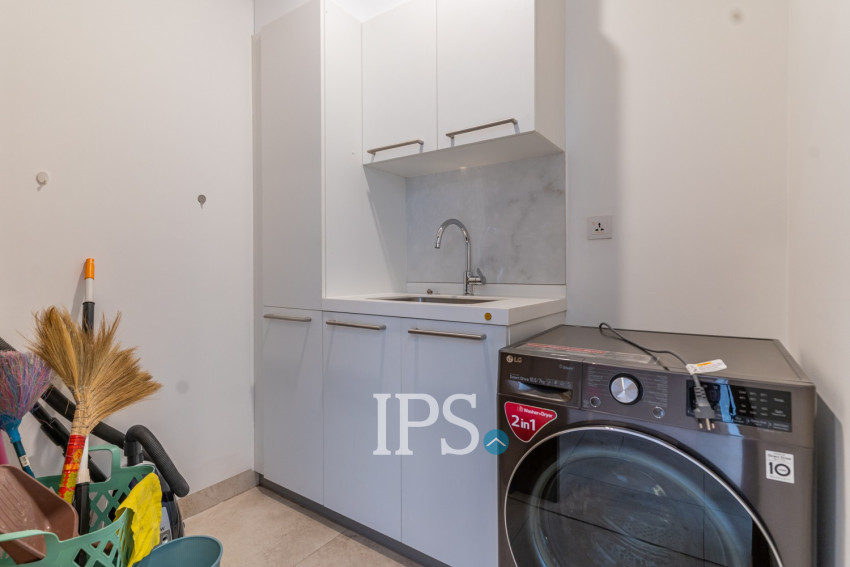 3 Bedroom Condo For Rent - Embassy Residences, Tonle Bassac, Phnom Penh