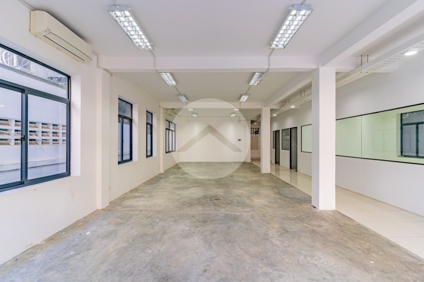 813.75 Sqm Office Building For Rent - Toul Tum Poung 2, Phnom Penh