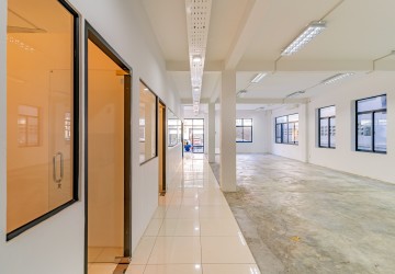 813.75 Sqm Office Building For Rent - Toul Tum Poung 2, Phnom Penh thumbnail