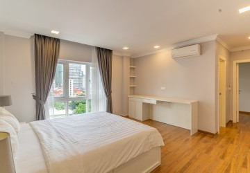 3 Bedroom Serviced Apartment  For Rent - BKK1, Phnom Penh thumbnail