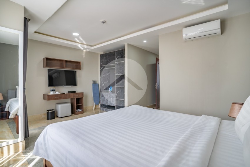 4 Bedroom Apartment For Rent - BKK2, Phnom Penh