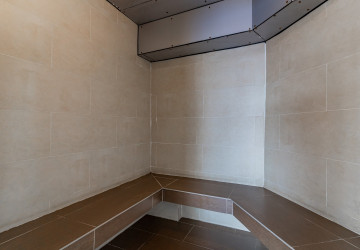 4 Bedroom Serviced Apartment For Rent - BKK2, Phnom Penh thumbnail