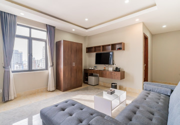 4 Bedroom Serviced Apartment For Rent - BKK2, Phnom Penh thumbnail