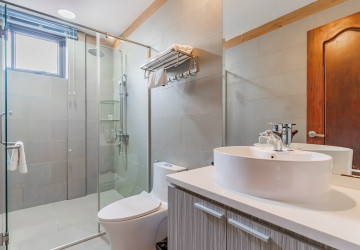 4 Bedroom Serviced Apartment For Rent - BKK2, Phnom Penh thumbnail