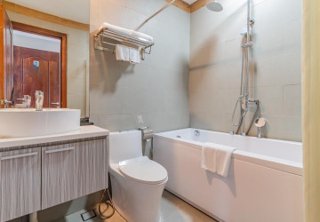 4 Bedroom Serviced Apartment For Rent - BKK2, Phnom Penh thumbnail