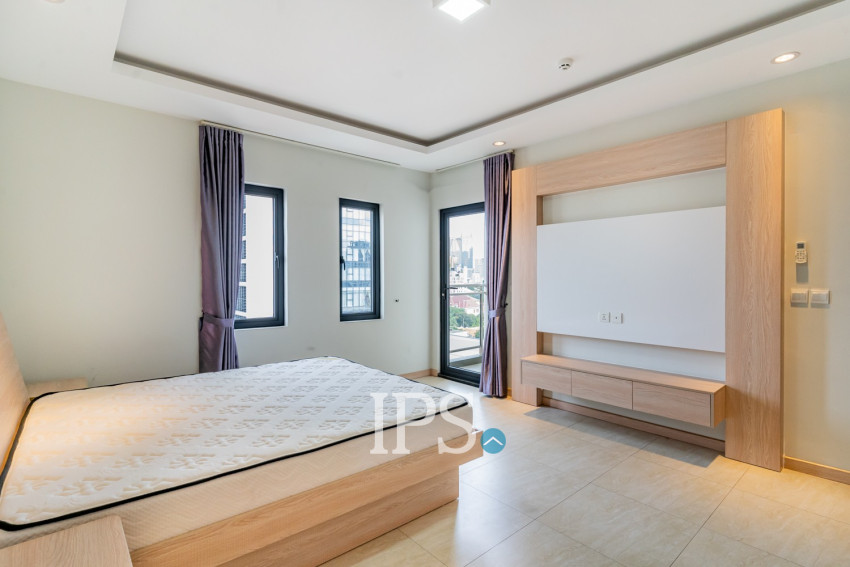 2 Bedroom Serviced Apartment For Rent - Beoung Raing, Phnom Penh