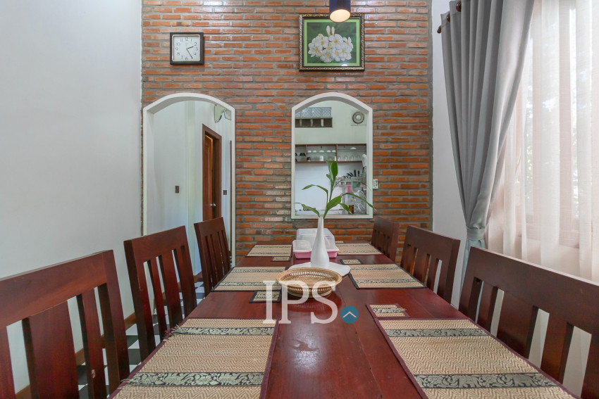 2 Bedroom House For Rent - Svay Dangkum, Siem Reap