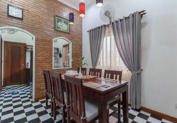 2 Bedroom House For Rent - Svay Dangkum, Siem Reap thumbnail