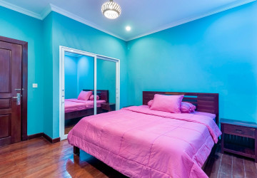 4 Bedroom House For Rent - Svay Dangkum, Siem Reap thumbnail