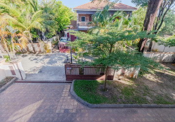 4 Bedroom House For Rent - Svay Dangkum, Siem Reap thumbnail