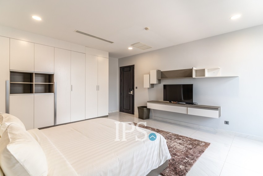 3 Bedroom Serviced Apartment For Rent - BKK2 , Phnom Penh