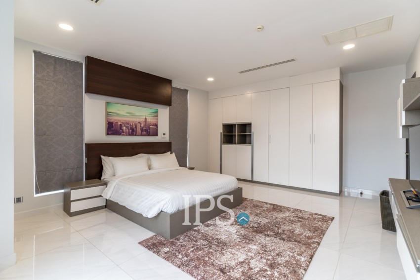 3 Bedroom Serviced Apartment For Rent - BKK2 , Phnom Penh
