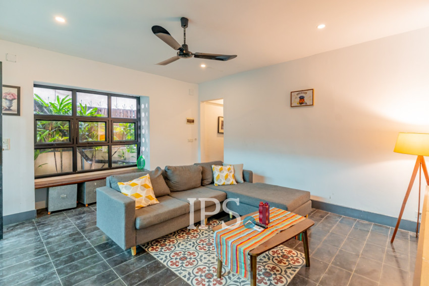 2 Bedroom Townhouse For Rent - Tonle Bassac, Phnom Penh