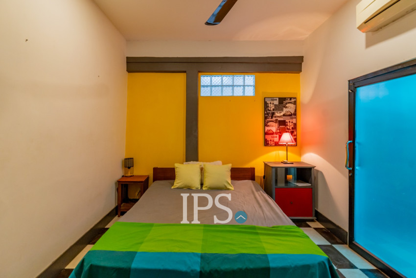 2 Bedroom Townhouse For Rent - Tonle Bassac, Phnom Penh