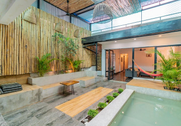 2 Bedroom Townhouse For Rent - Tonle Bassac, Phnom Penh thumbnail