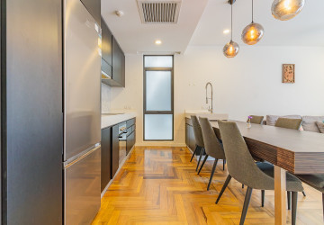 2nd Floor 2 Bedroom Condo For Sale - Habitat, Tonle Bassac, Phnom Penh thumbnail