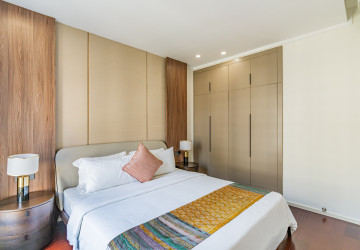 1 Bedroom Serviced Apartment For Rent - One Park, Srah Chork, Phnom Penh thumbnail