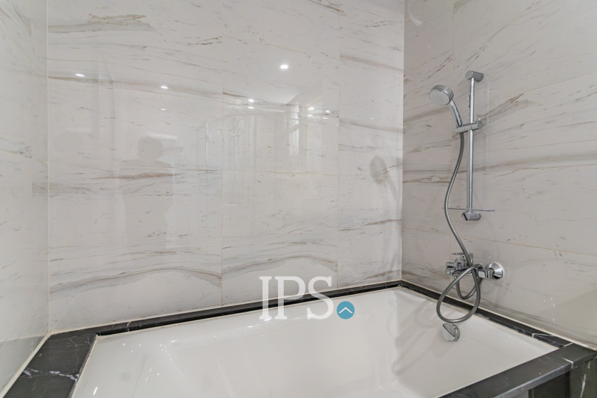 3 Bedroom Serviced Apartment For Rent - One Park, Srah Chork, Phnom Penh