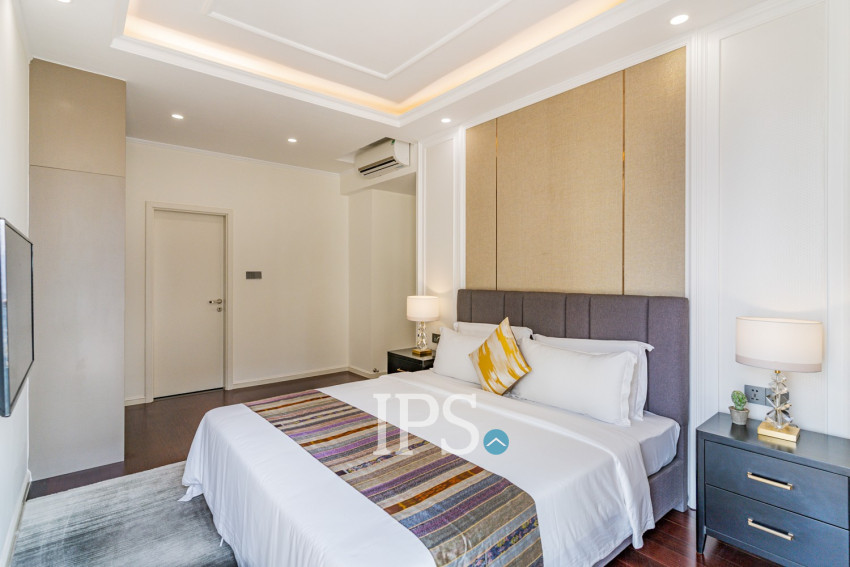 3 Bedroom Serviced Apartment For Rent - One Park, Srah Chork, Phnom Penh