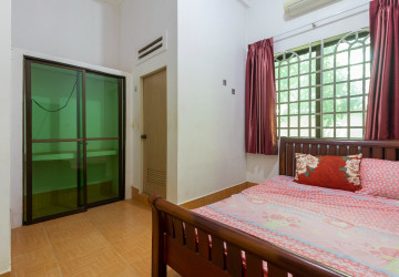 3 Bedroom House For Rent - Svay Dangkum, Siem Reap thumbnail