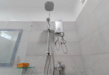 1 Bedroom Apartment For Rent - Sala Kamreuk, Siem Reap thumbnail