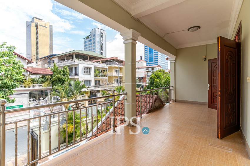 10 Bedroom Commercial Villa For Rent- Daun Penh, Phnom Penh