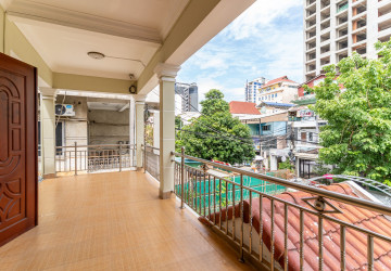 10 Bedroom Commercial Villa For Rent- Daun Penh, Phnom Penh thumbnail