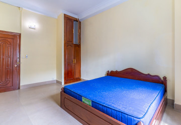 10 Bedroom Commercial Villa For Rent- Daun Penh, Phnom Penh thumbnail