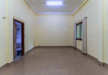 10 Bedroom Commercial Villa For Rent- Daun Penh, Phnom Penh thumbnail