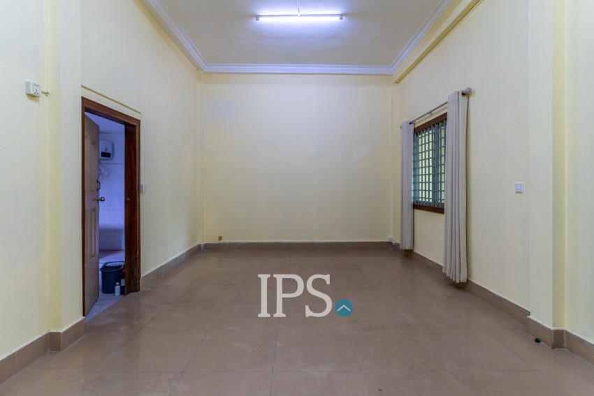 10 Bedroom Commercial Villa For Rent- Daun Penh, Phnom Penh